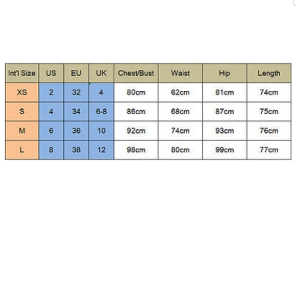 CLEARANCE SALE 🎉Black bodycon dress - Picture 3 of 3